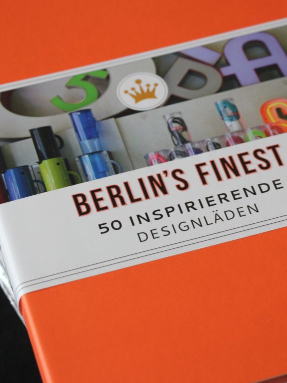 Berlins Finest Buch Unpacking