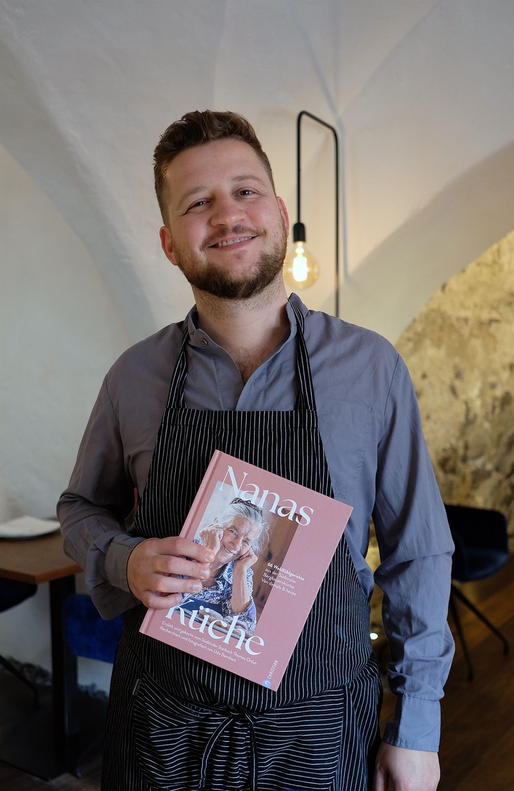 Thomas Ortler schreibt die tollsten Kochbücher – Nanas Küche mit 66 Wohlfühlgerichten, inspiriert von Thomas' Großmutter, ist nur eines von inzwischen vier fantastischen Rezeptesammlungen