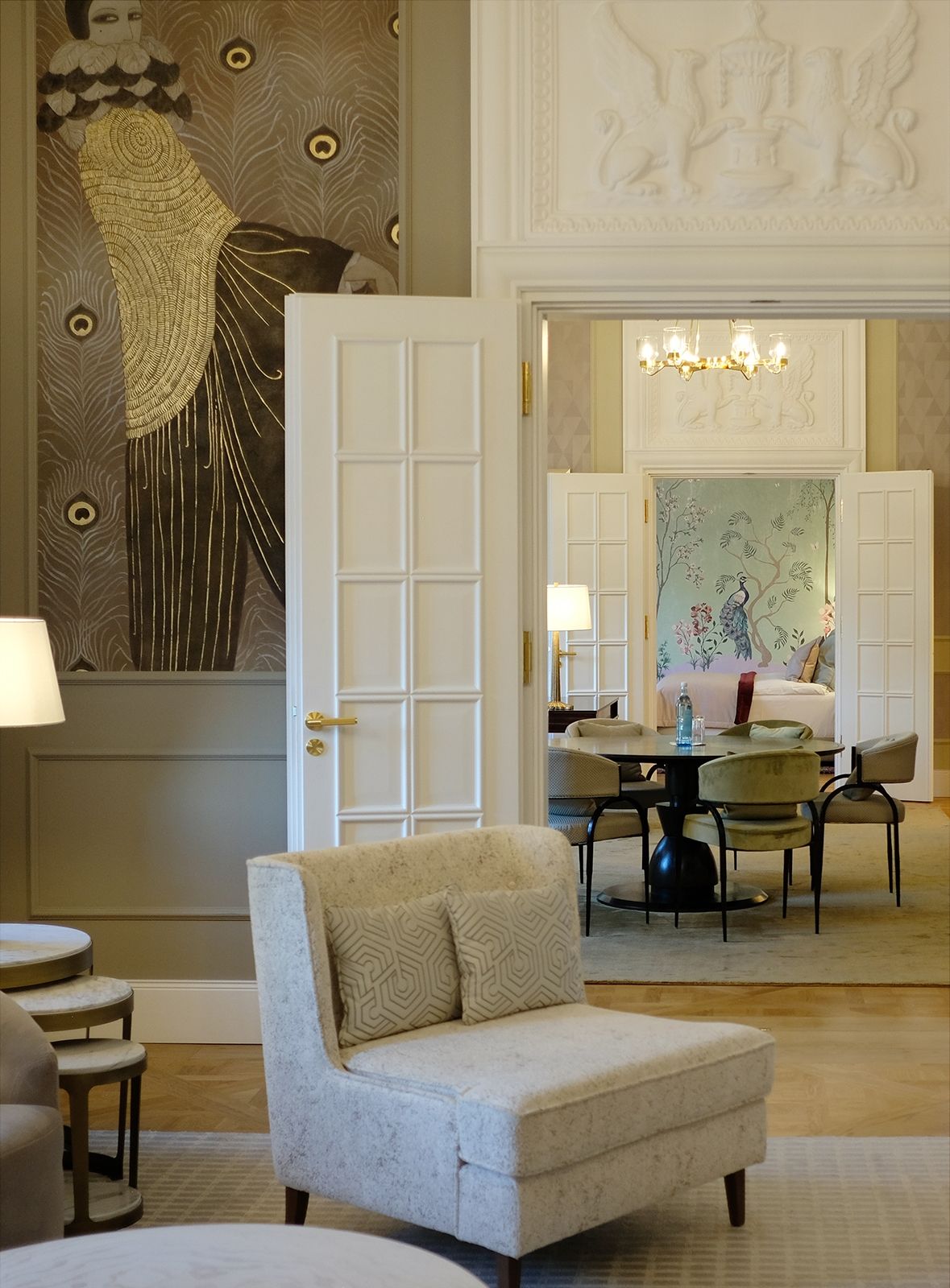 Weite und Höhe – Blick von der King hinüber zur Queen Suite