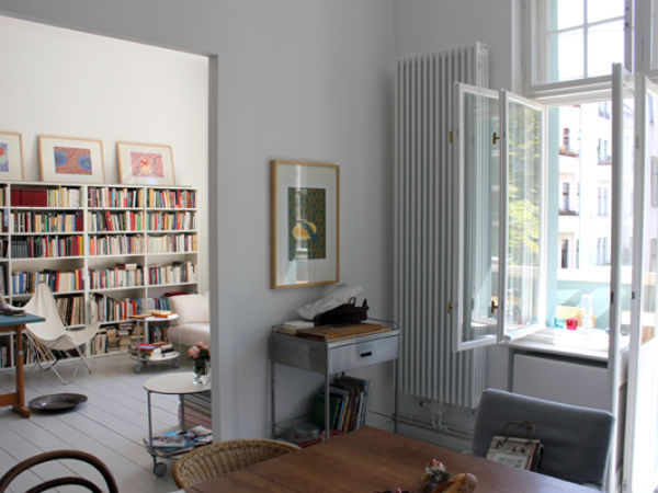 An Art Historian Home 16