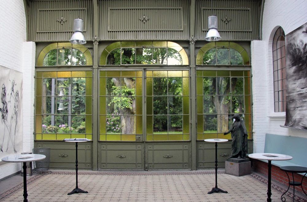 Café Strauss Und Das Glashaus 1