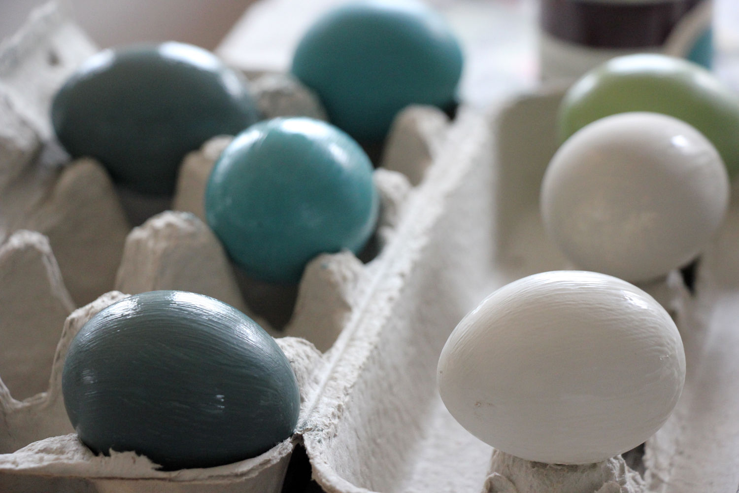 Frohe Ostern Mit Den Neuen Farben Von F B 6