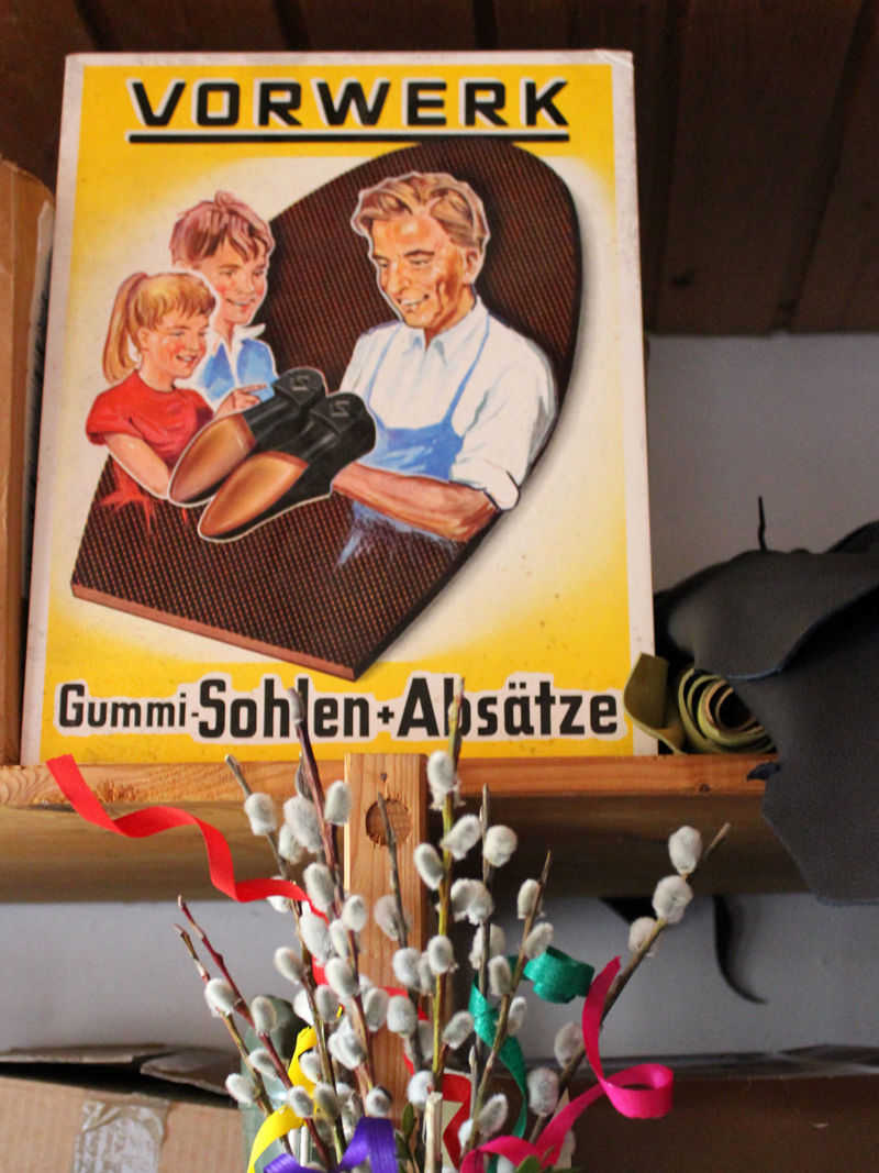 Handwerks Kunst Besuch Beim Schuster In Oberbayern 6