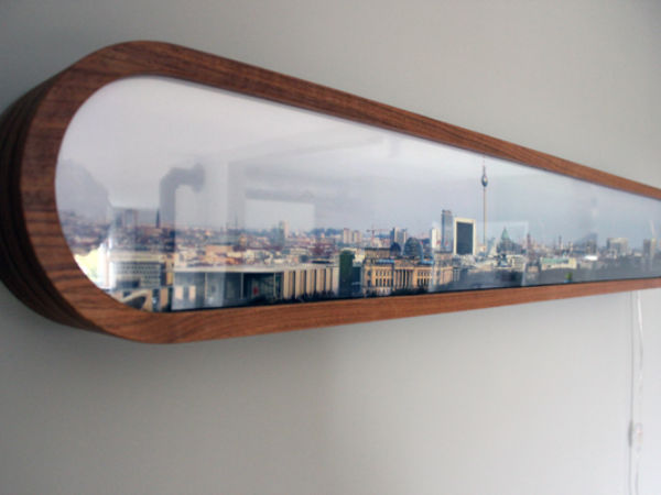 Leuchtkasten-Lampe, Walnussholz, Berlin-Skyline hinter Plexiglas