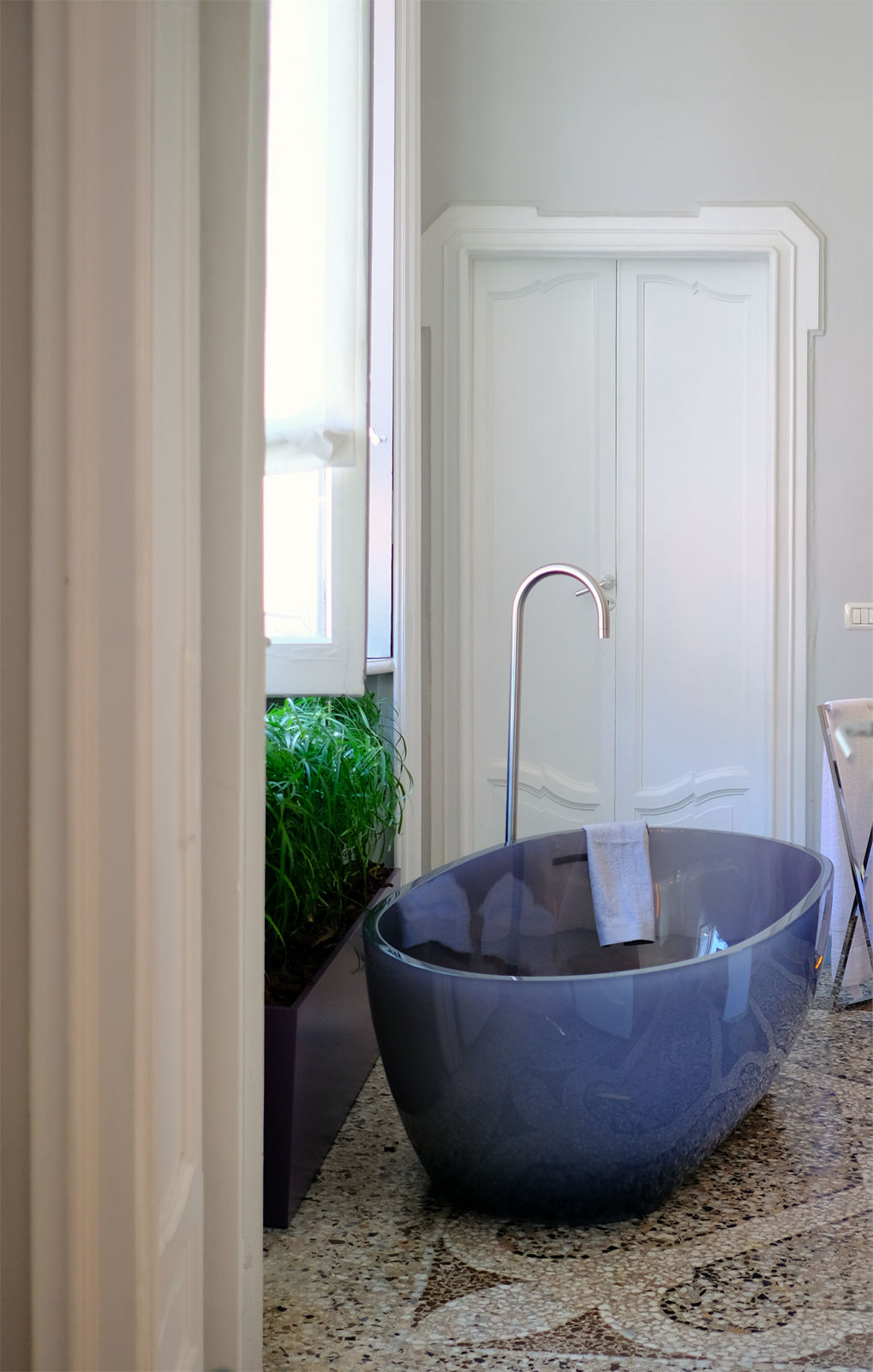 Domovari, Via Solverino